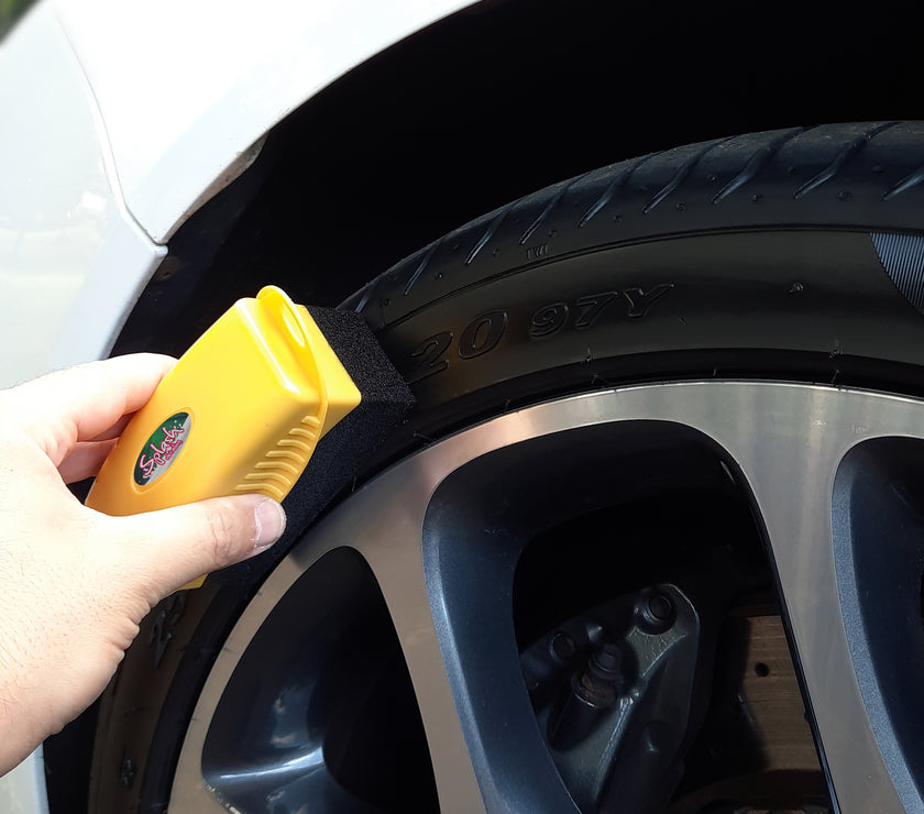 Tyre & Trim Applicator